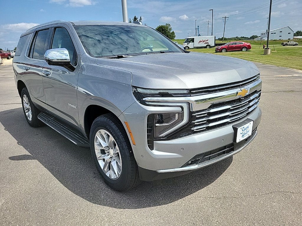 New 2026 Chevrolet Tahoe Premier w/ Sun And Tow Package AWD/4WD image 3