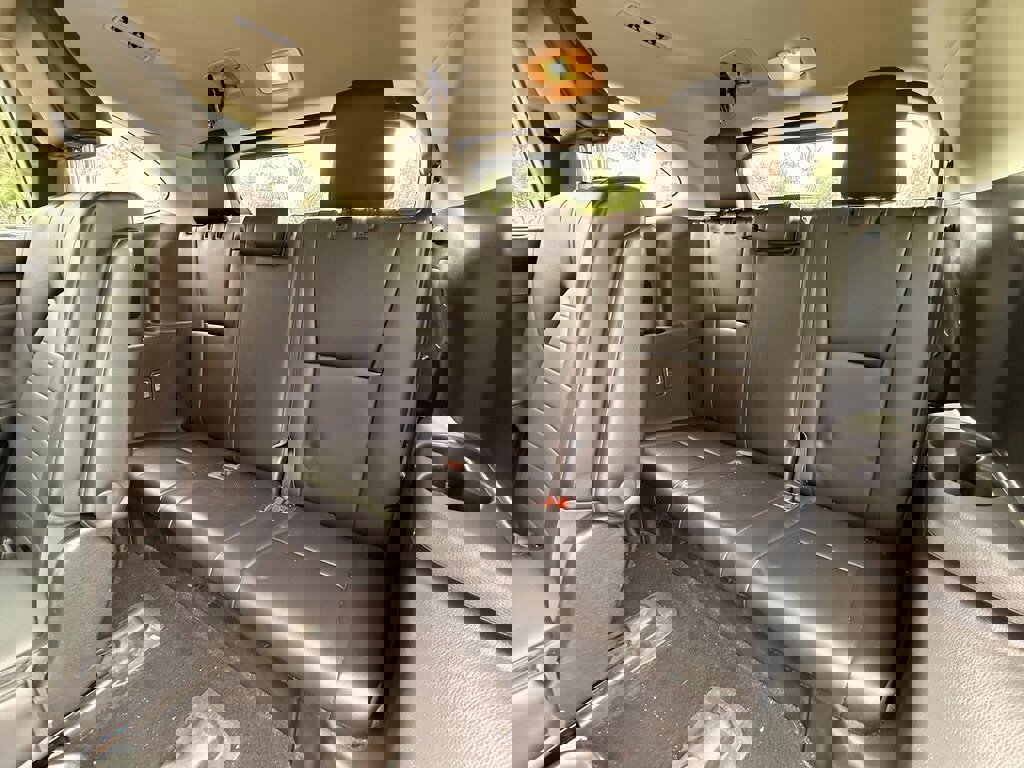 Used 2022 Toyota Highlander XLE image 16