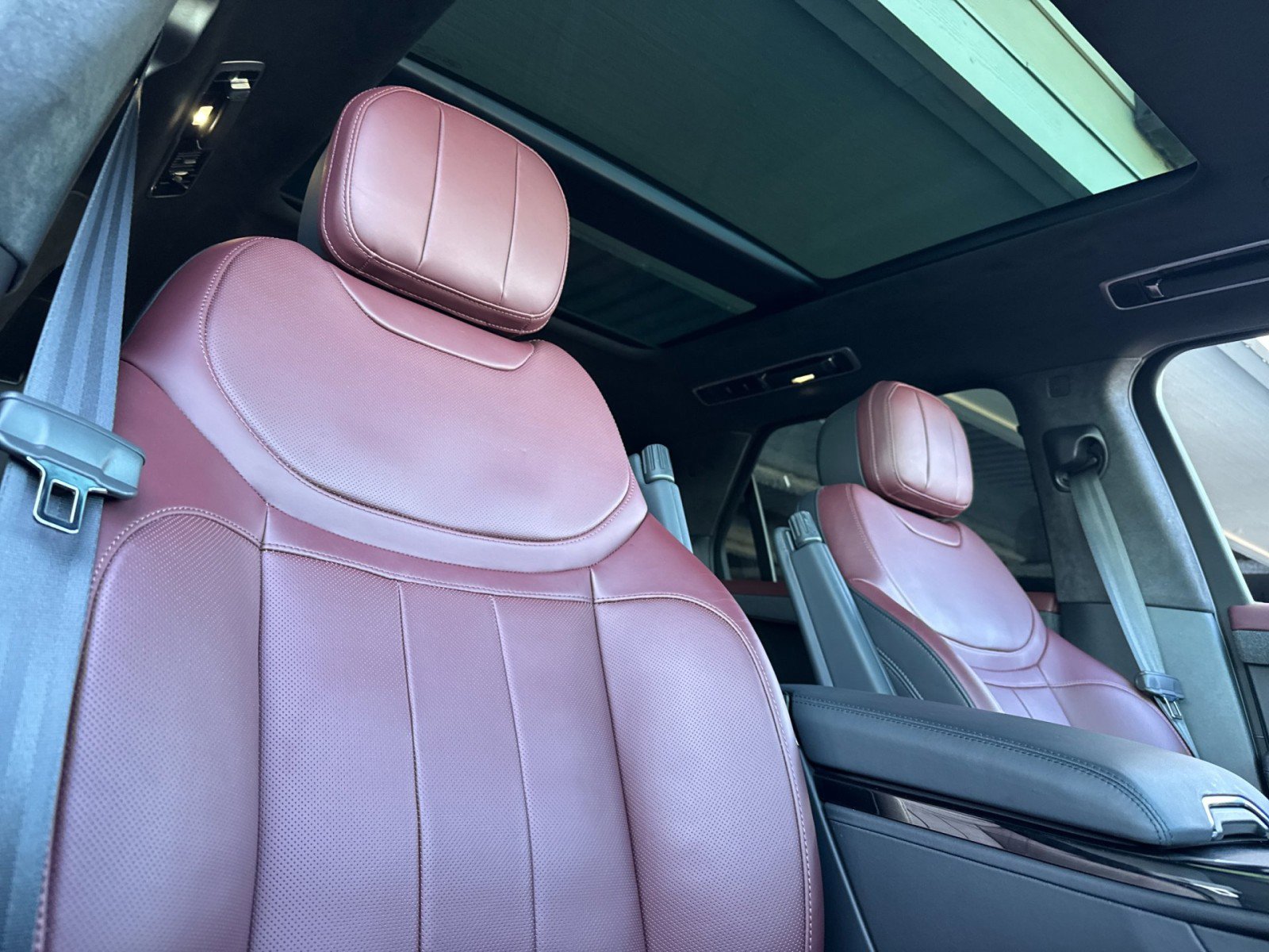 Used 2024 Land Rover Range Rover Sport Autobiography image 17