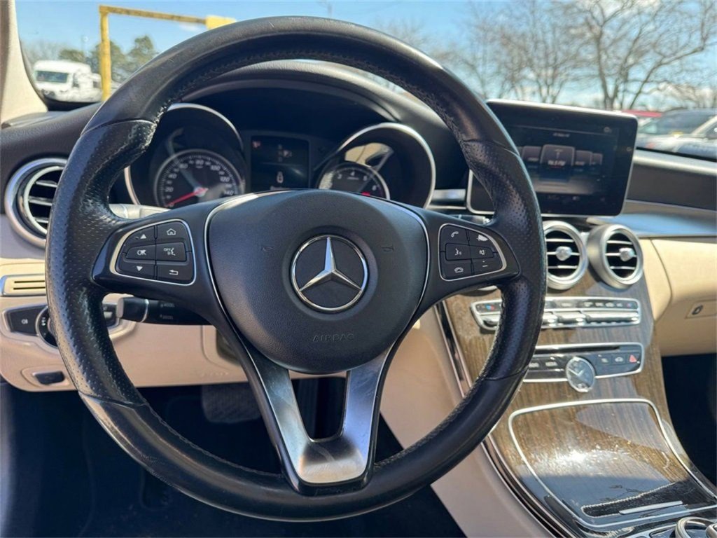 Used 2015 Mercedes-Benz C 300 4MATIC Sedan w/ Multimedia Package image 11