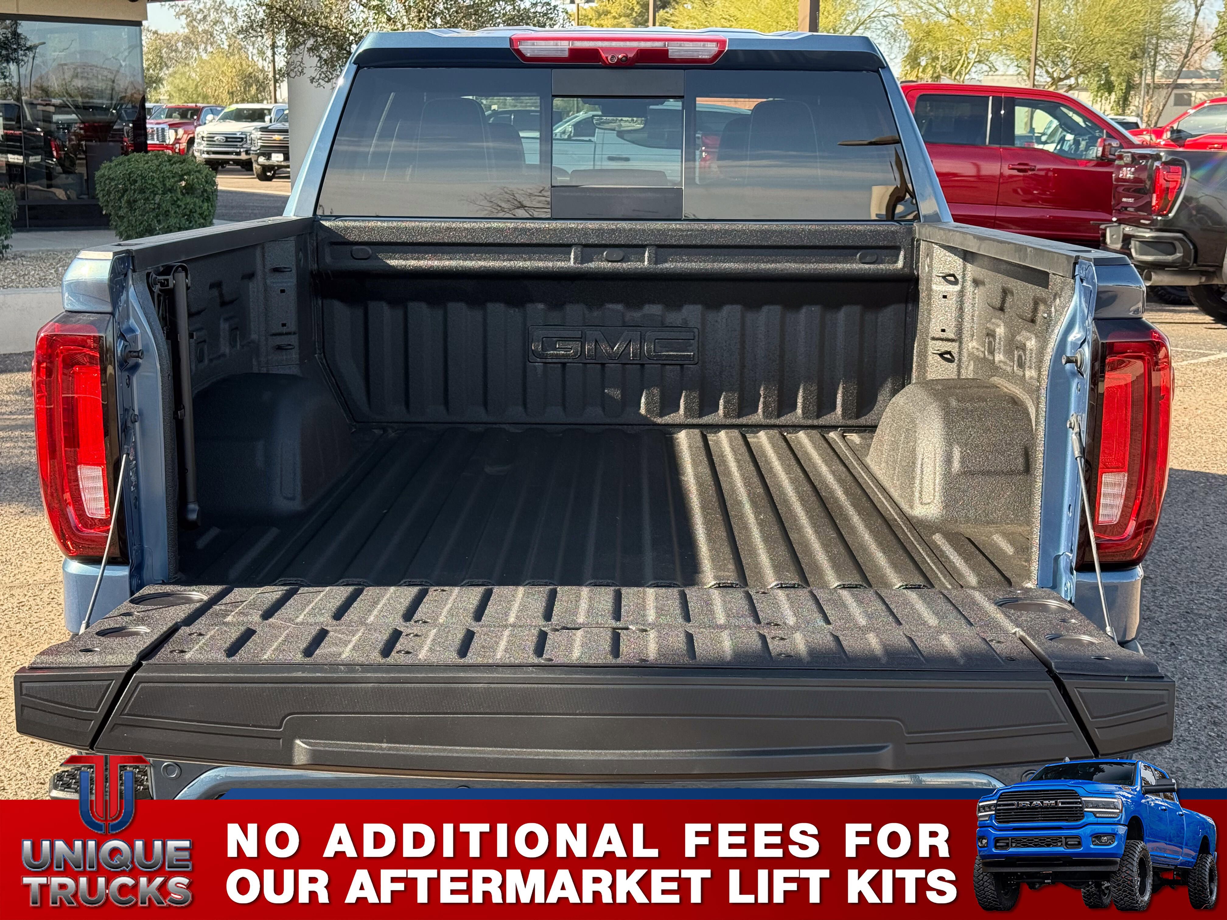 Used 2025 GMC Sierra 1500 Denali Ultimate image 7