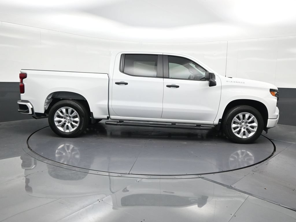Used 2024 Chevrolet Silverado 1500 Custom RWD image 7