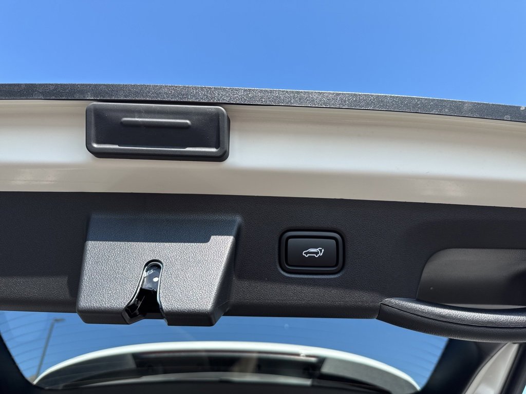 New 2026 Hyundai Tucson SEL image 16