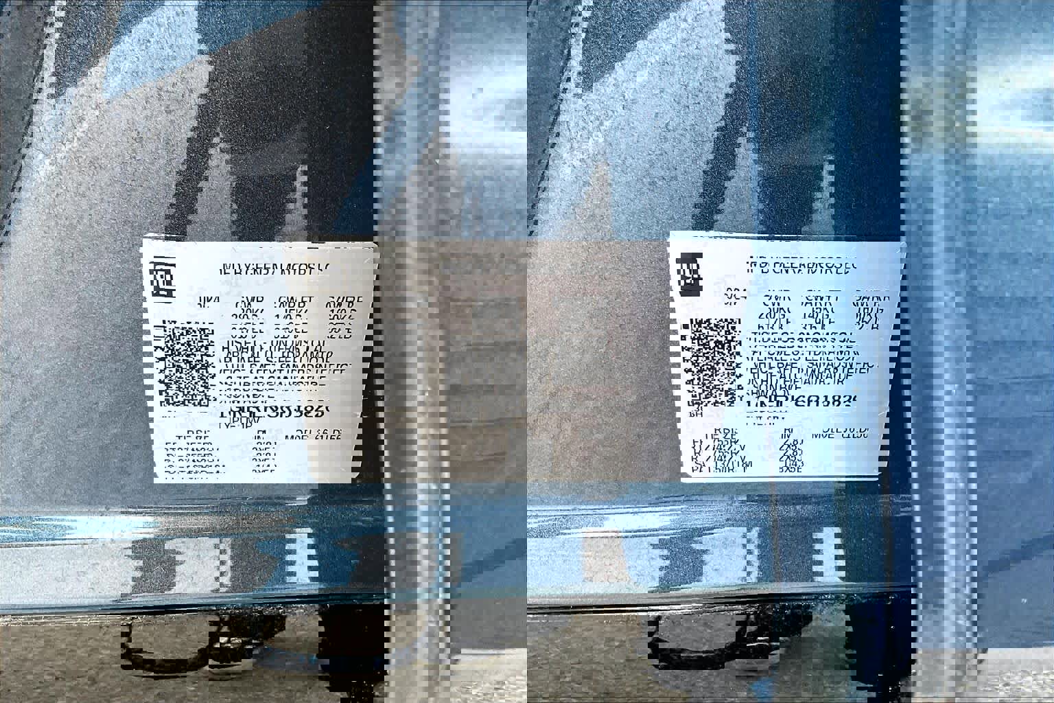 Used 2024 Chevrolet Traverse RS image 36