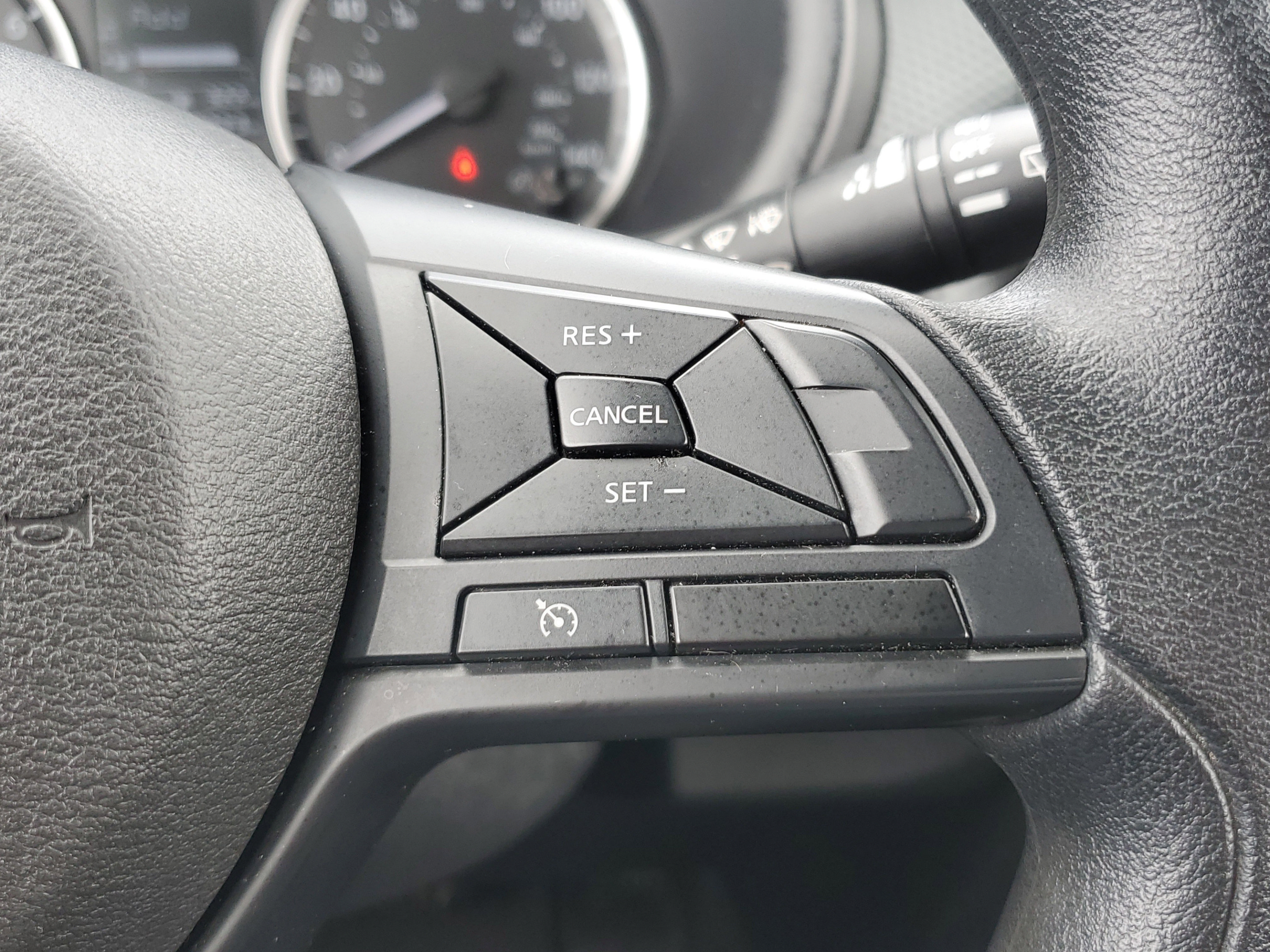 Used 2023 Nissan Kicks S FWD image 20