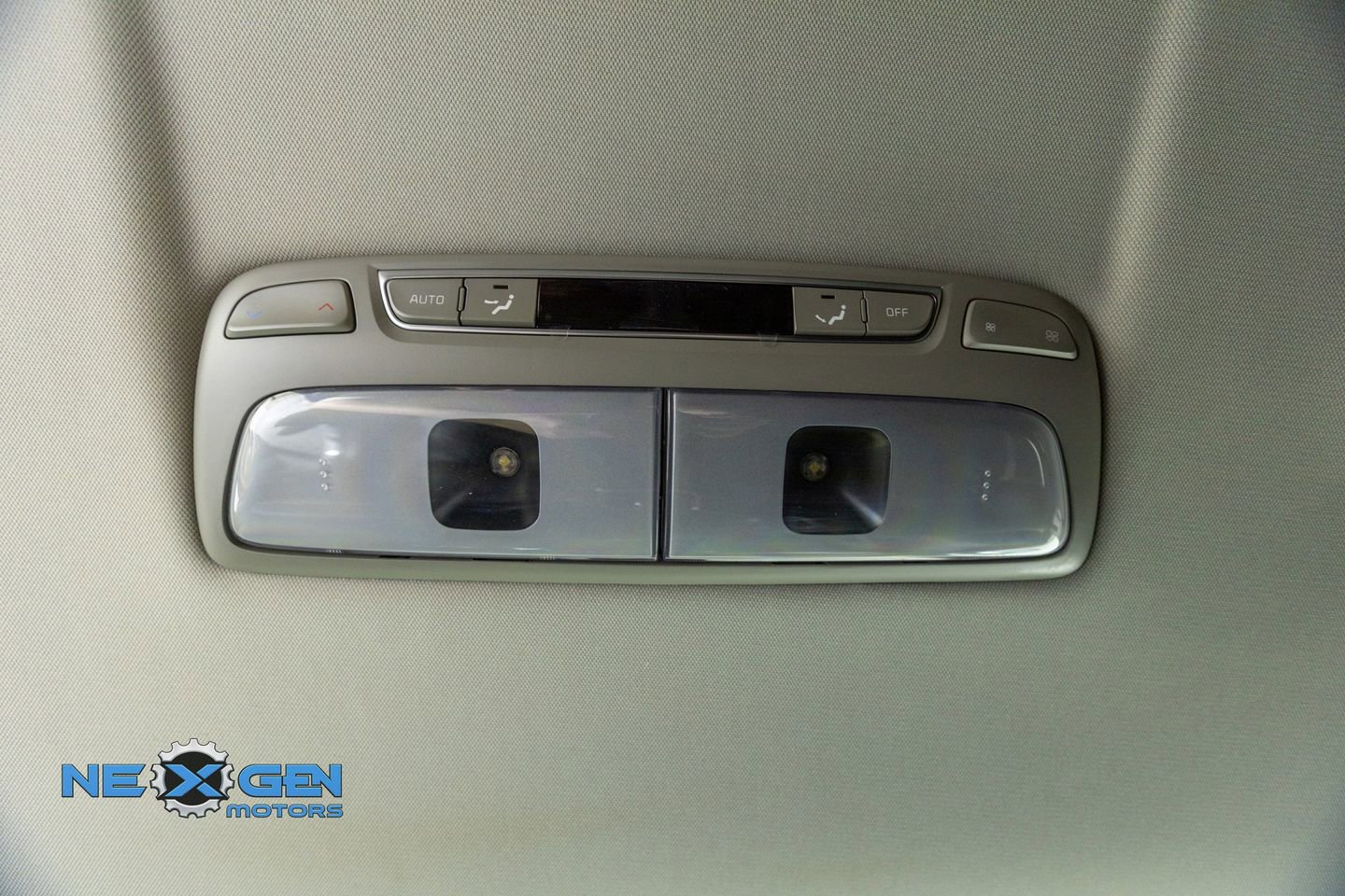 Used 2020 Kia Telluride EX w/ EX Premium Package image 31