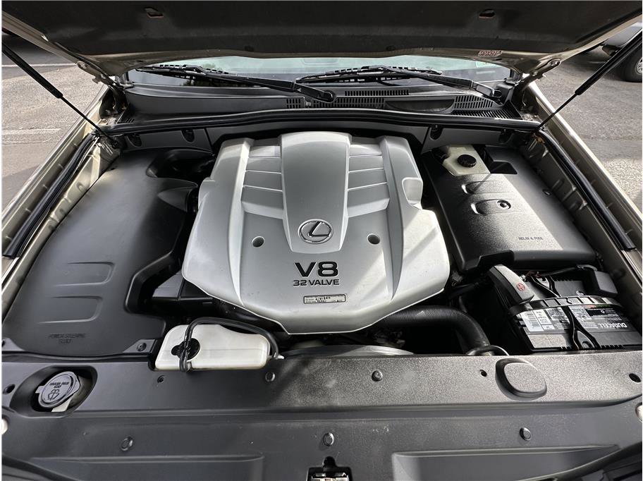 Used 2004 Lexus GX 470 image 32
