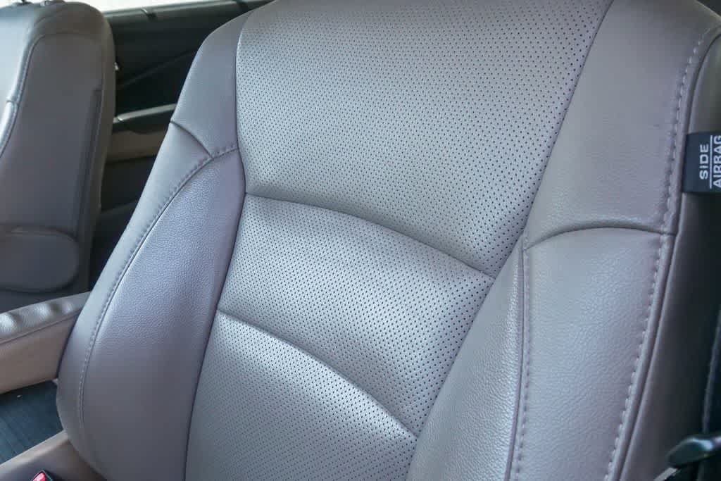 Used 2017 Honda Pilot Elite image 11