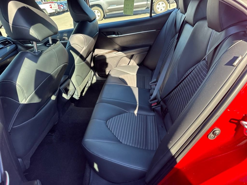 Used 2023 Toyota Camry SE FWD image 10