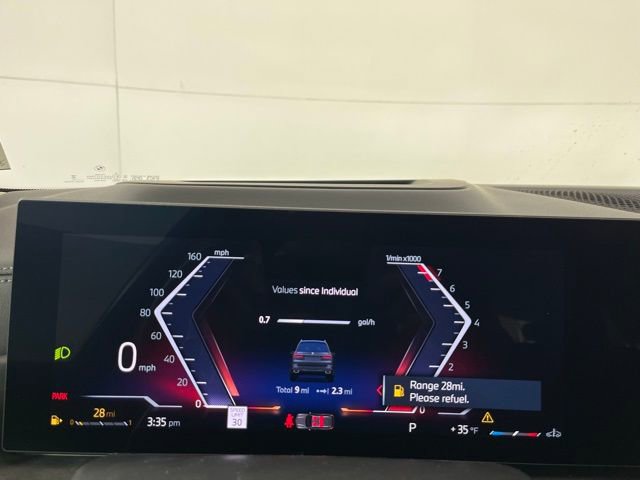 Used 2025 BMW X7 xDrive40i w/ Premium Package image 14