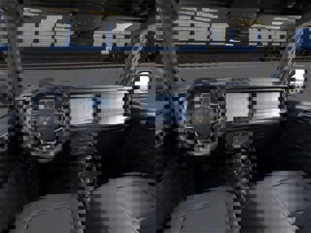 New 2025 Ford Bronco Badlands image 9