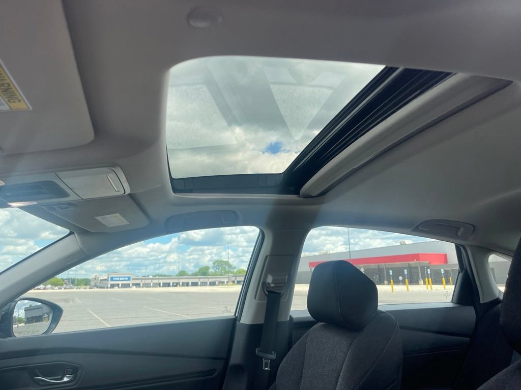 Used 2025 Honda Accord SE image 18