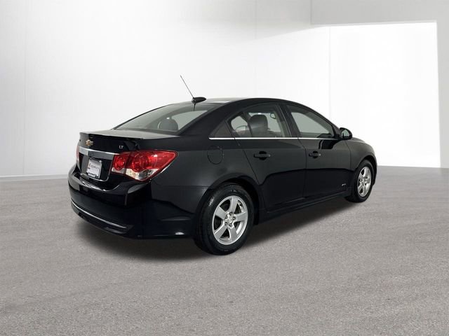 Used 2016 Chevrolet Cruze LT image 34