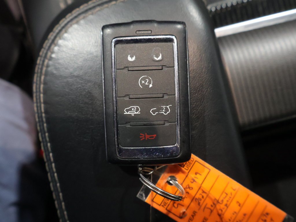 Used 2024 Jeep Grand Wagoneer L Series II w/ Quick Order Packagew 28T AWD/4WD image 25