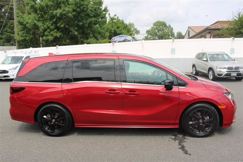 Used 2023 Honda Odyssey Sport image 8