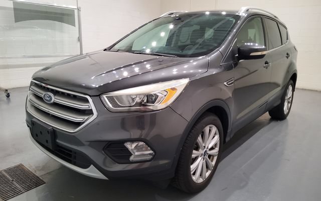 Used 2017 Ford Escape Titanium AWD/4WD image 4