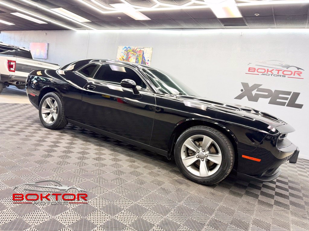 Used 2016 Dodge Challenger SXT