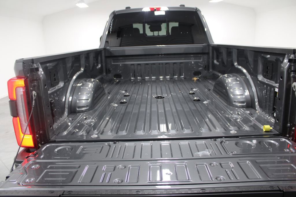 New 2026 Ford F350 Platinum image 20