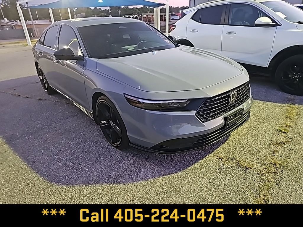Used 2024 Honda Accord Sport image 5