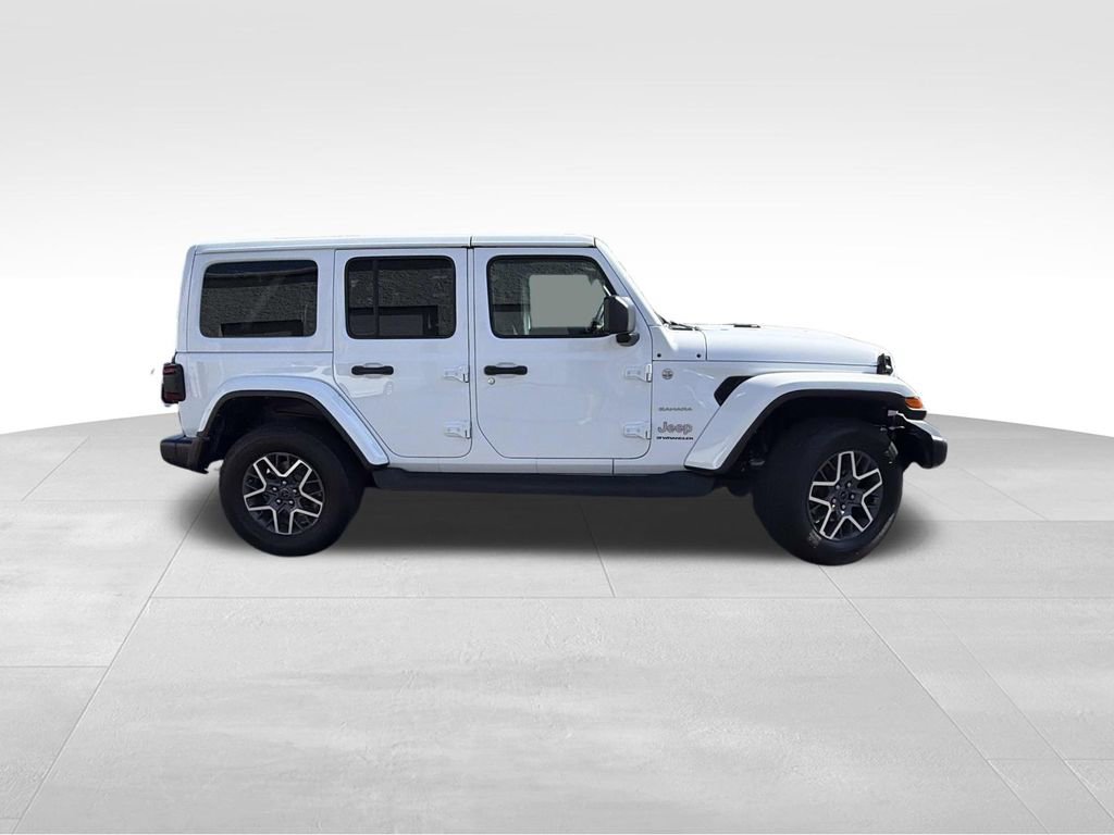 Used 2024 Jeep Wrangler Sahara w/ Technology Group AWD/4WD video 2