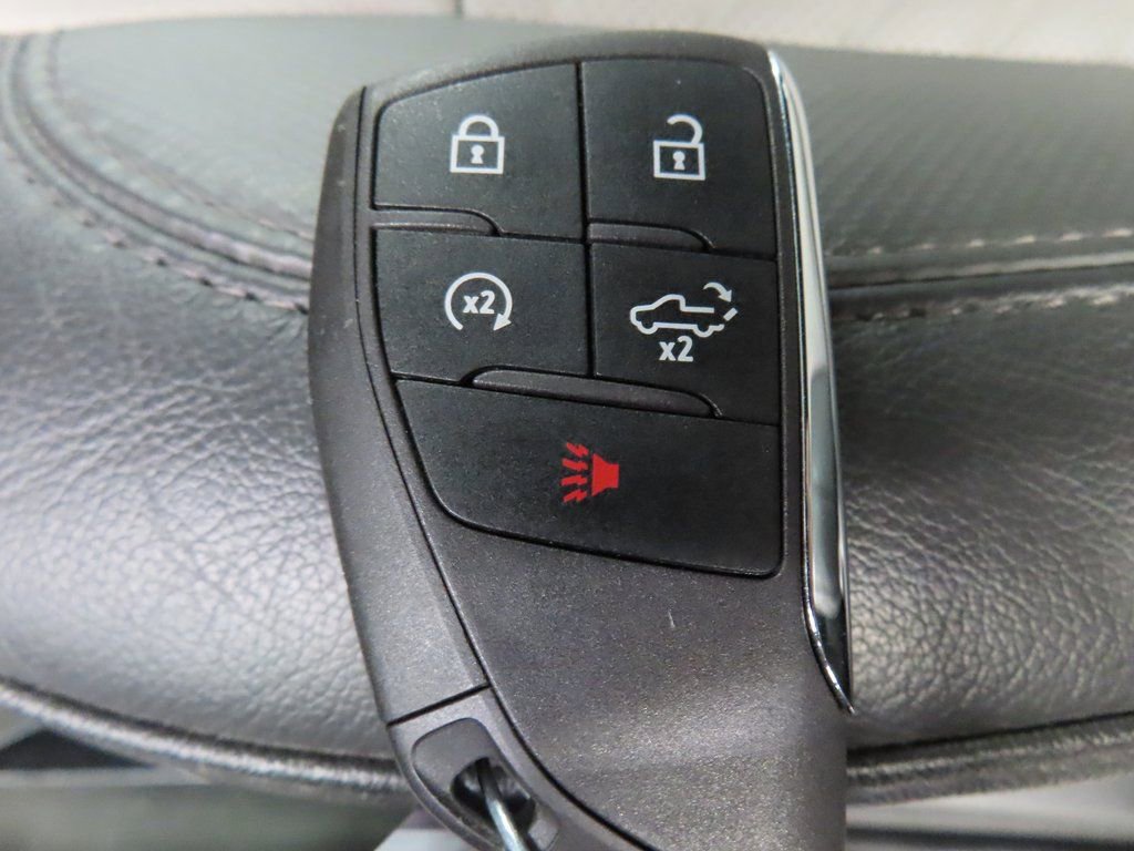 Used 2024 Chevrolet Silverado 2500 ZR2 w/ Technology Package image 81