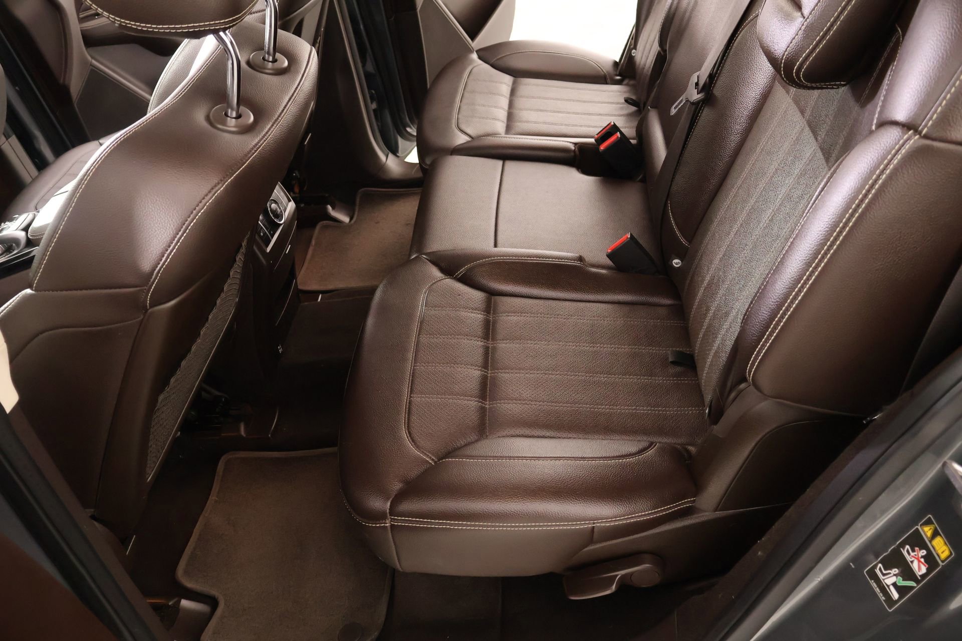 Used 2018 Mercedes-Benz GLS 450 4MATIC image 13