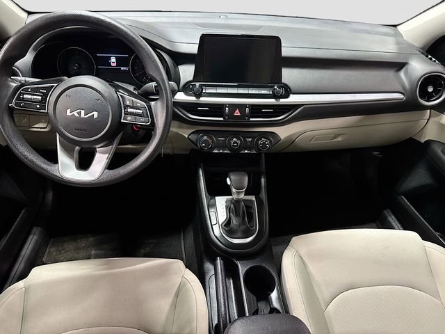 Used 2023 Kia Forte LXS w/ LXS Technology Package FWD image 21