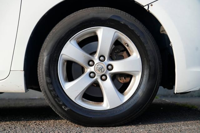 Used 2011 Toyota Sienna image 12