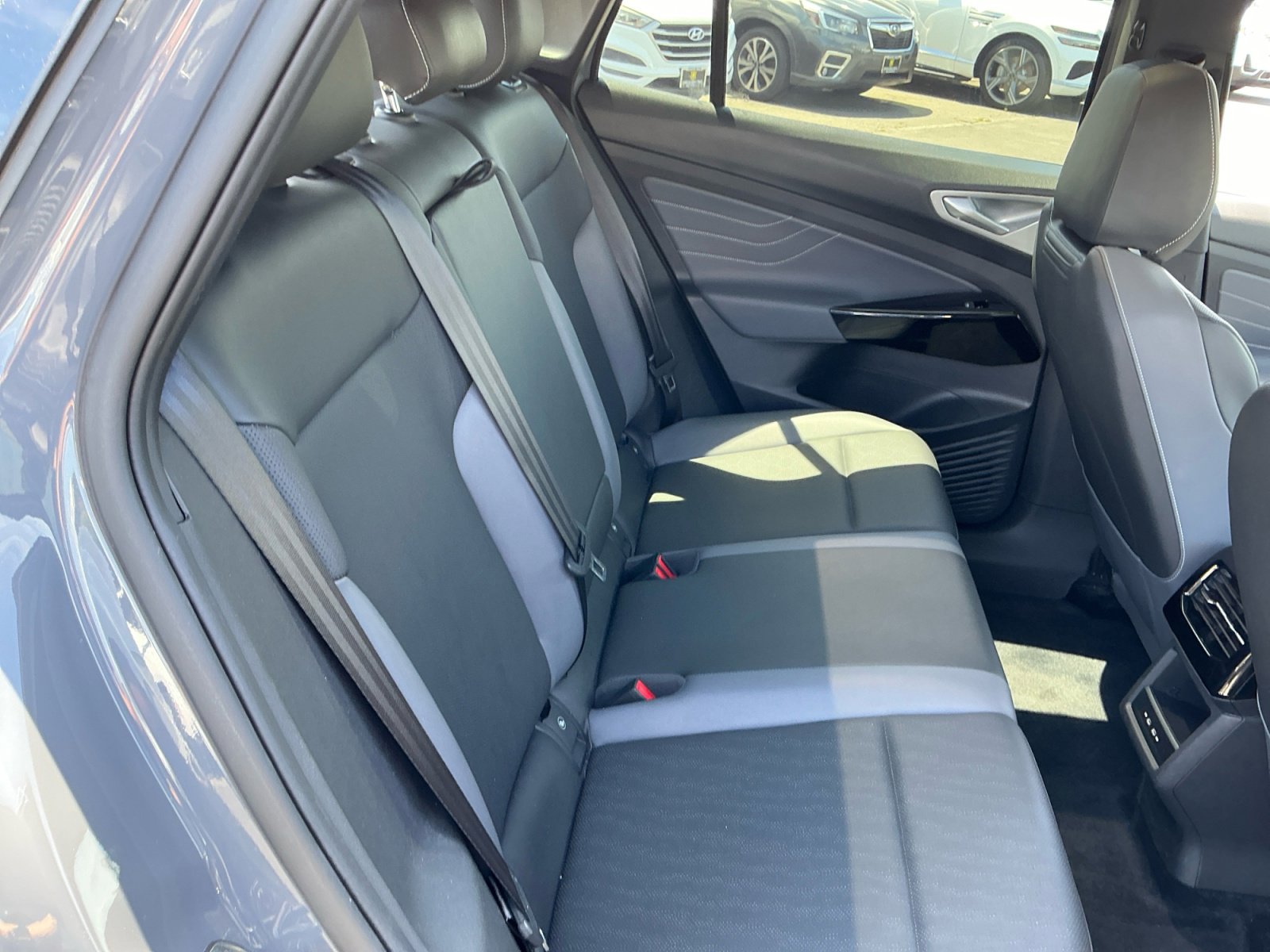 Used 2023 Volkswagen ID.4 S image 20