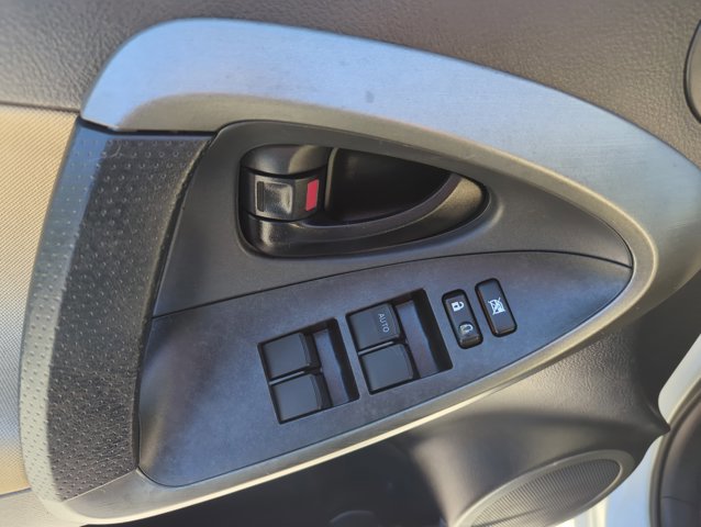 Used 2010 Toyota RAV4 4WD image 10