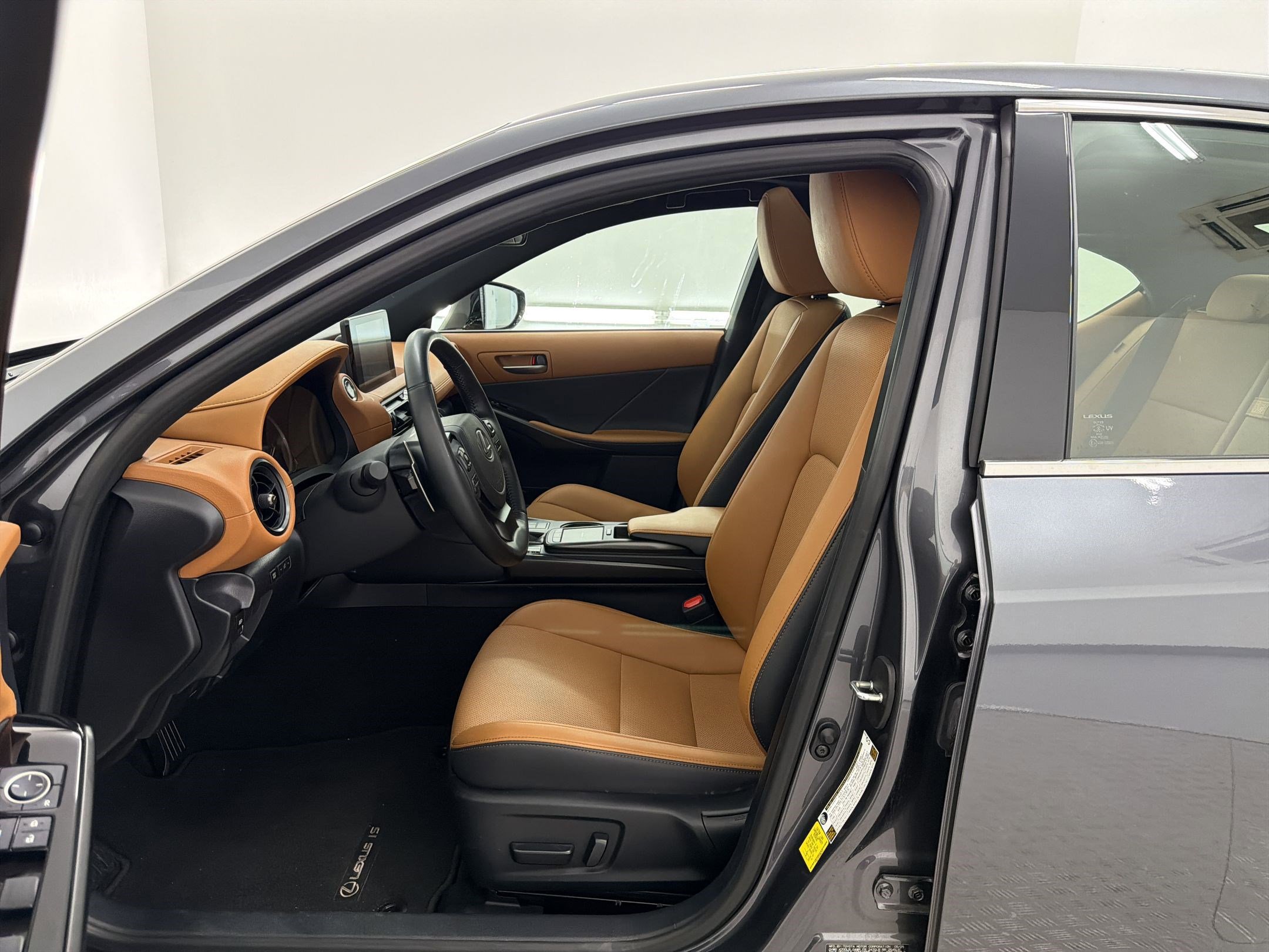 Certified 2025 Lexus IS 350 F Sport w/ Accessory Package image 5