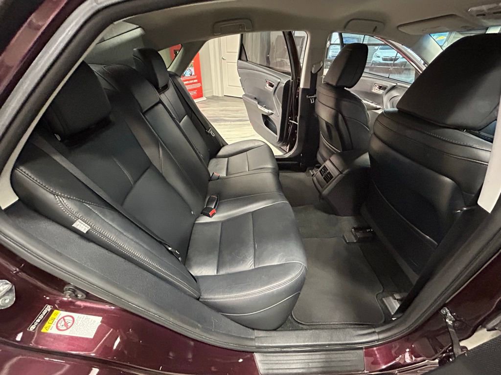 Used 2018 Toyota Avalon XLE image 42