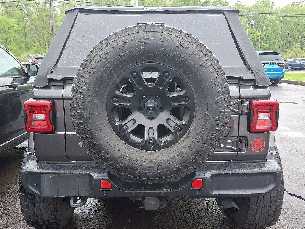 Used 2019 Jeep Wrangler Unlimited Sahara w/ Safety Group AWD/4WD image 6