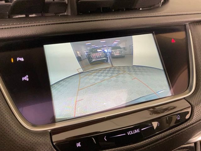 Used 2019 Cadillac XT5 Premium Luxury w/ Driver Assist Package AWD/4WD image 10