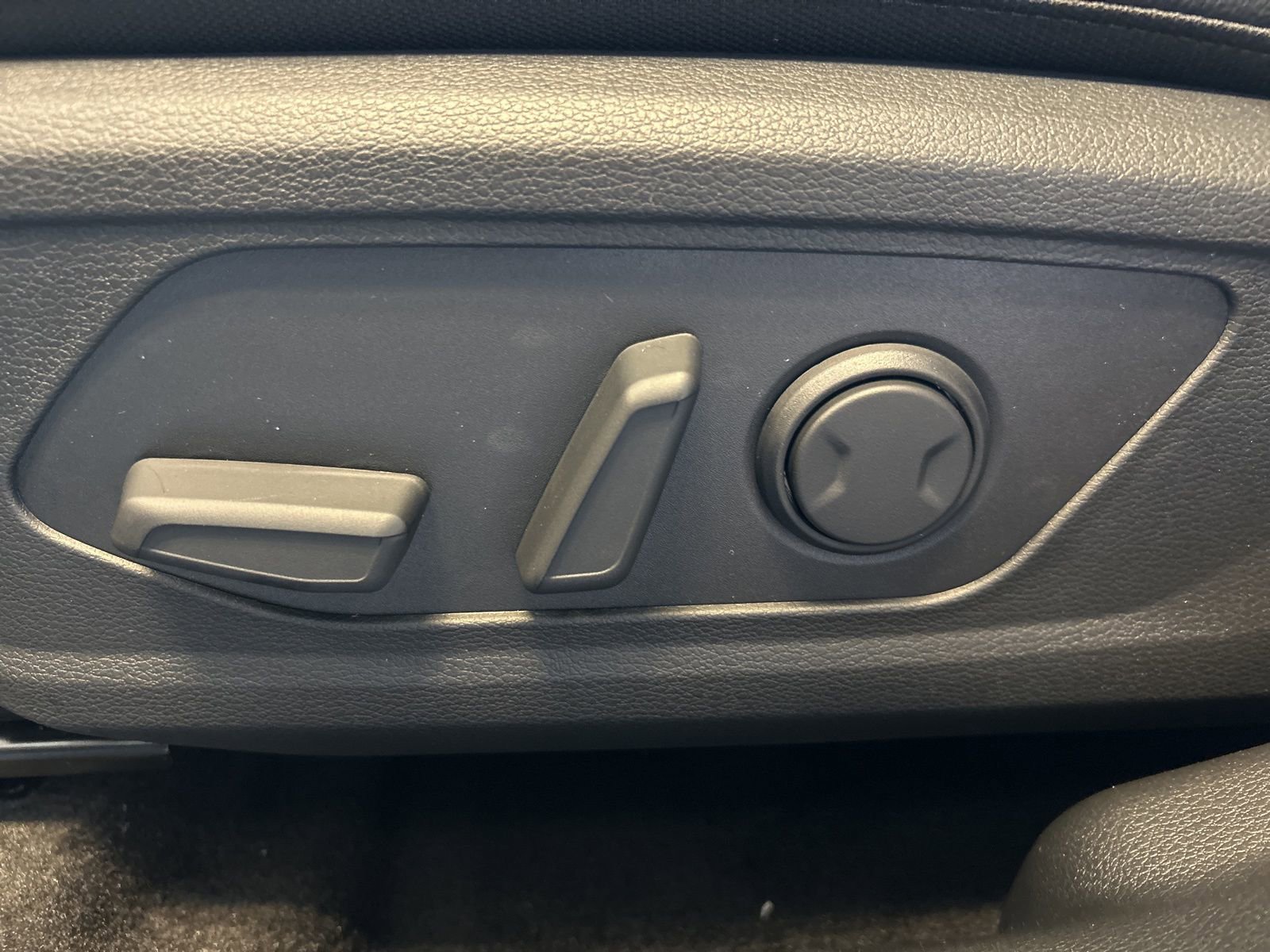 New 2026 Kia Sportage AWD Hybrid image 16