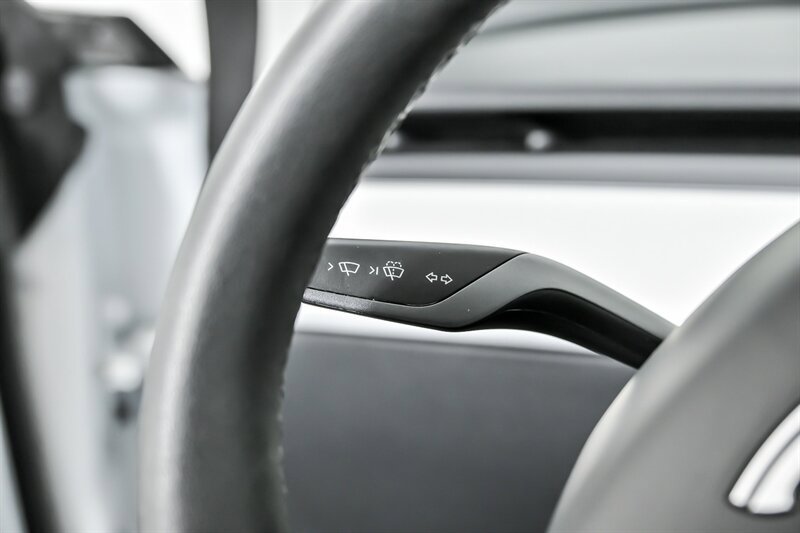 Used 2023 Tesla Model 3 Standard Range RWD image 24