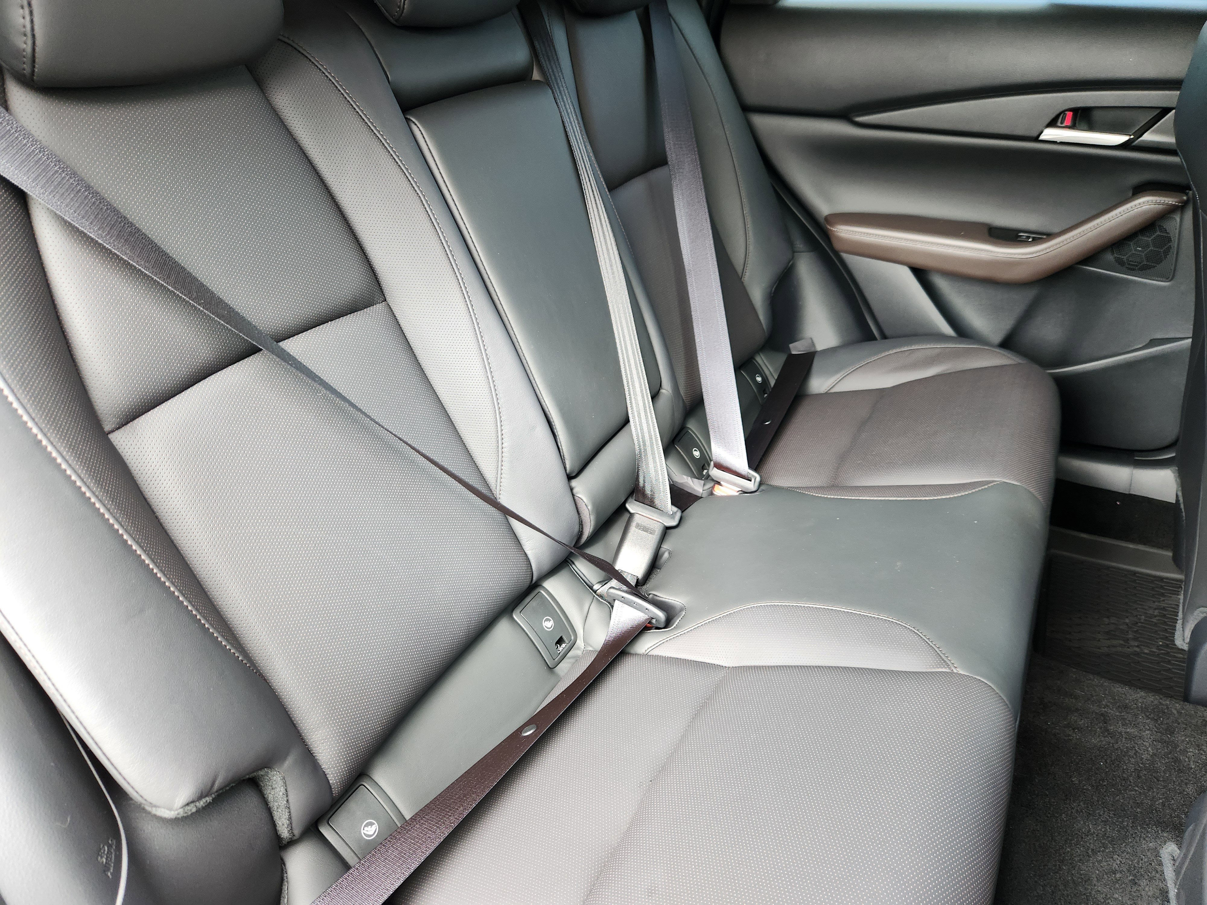 Certified 2025 MAZDA CX-30 AWD 2.5 S w/ Premium Package image 17