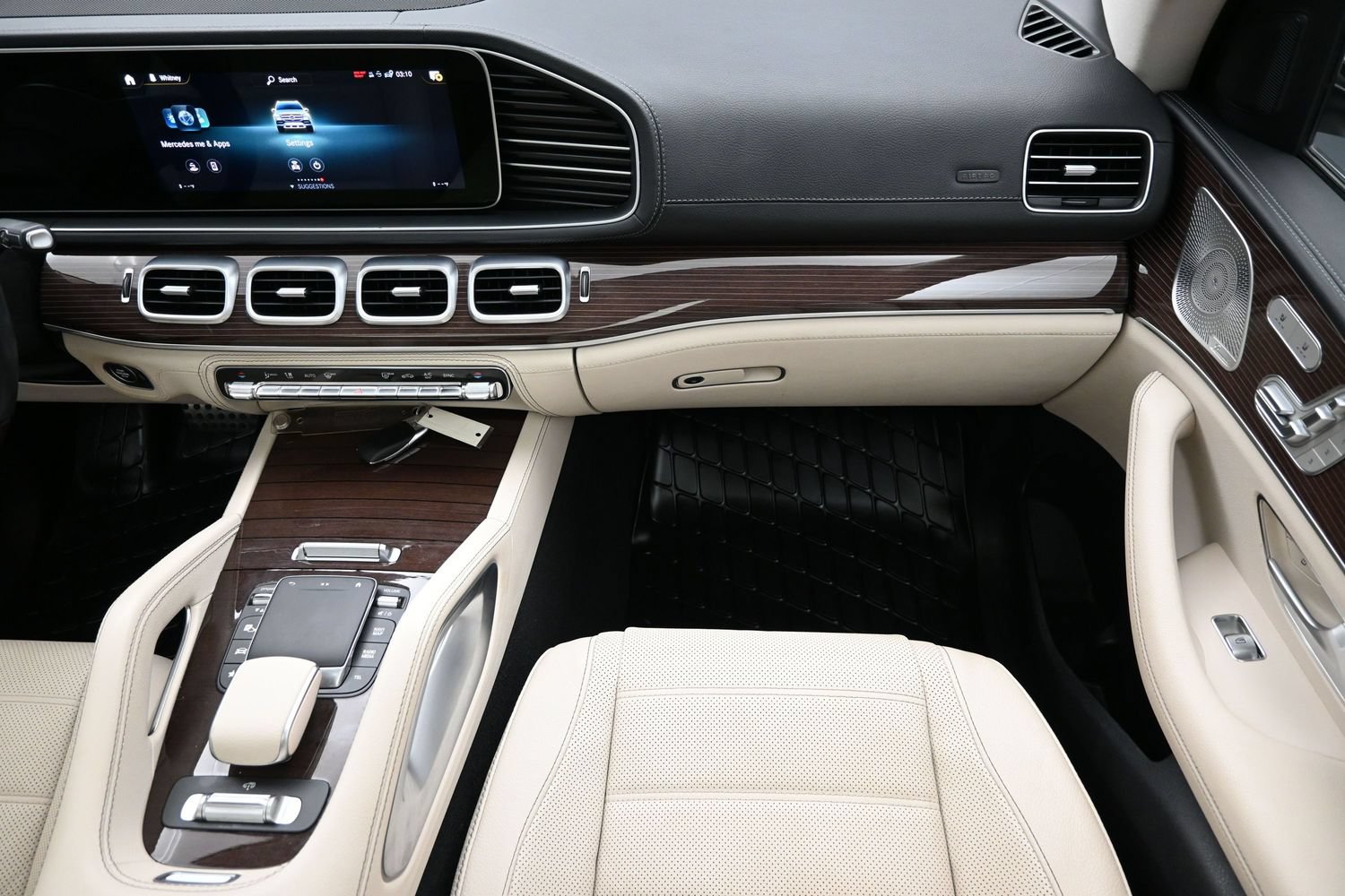 Used 2022 Mercedes-Benz GLS 450 4MATIC image 42