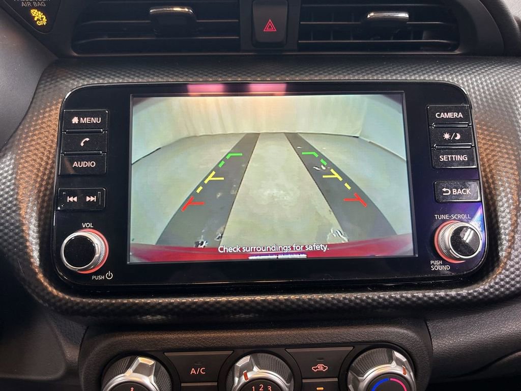 Used 2023 Nissan Kicks SV image 15