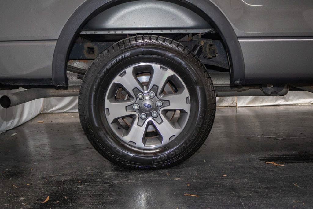 Used 2014 Ford F150 FX4 w/ Equipment Group 402A Luxury image 8