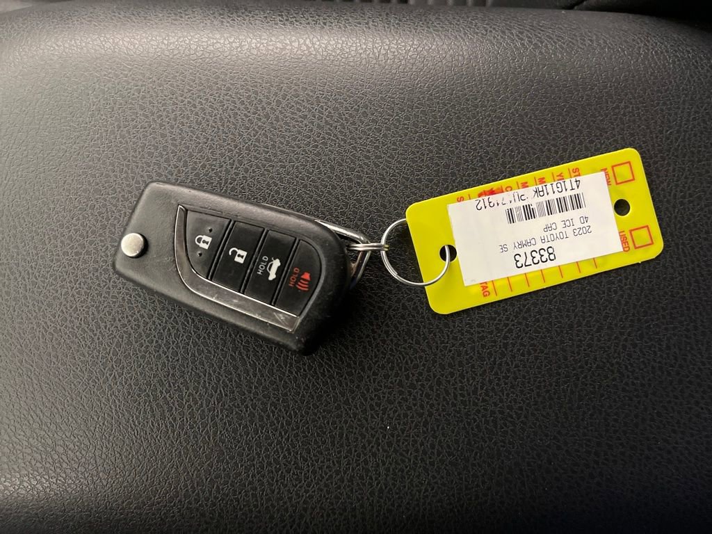 Certified 2023 Toyota Camry SE image 24
