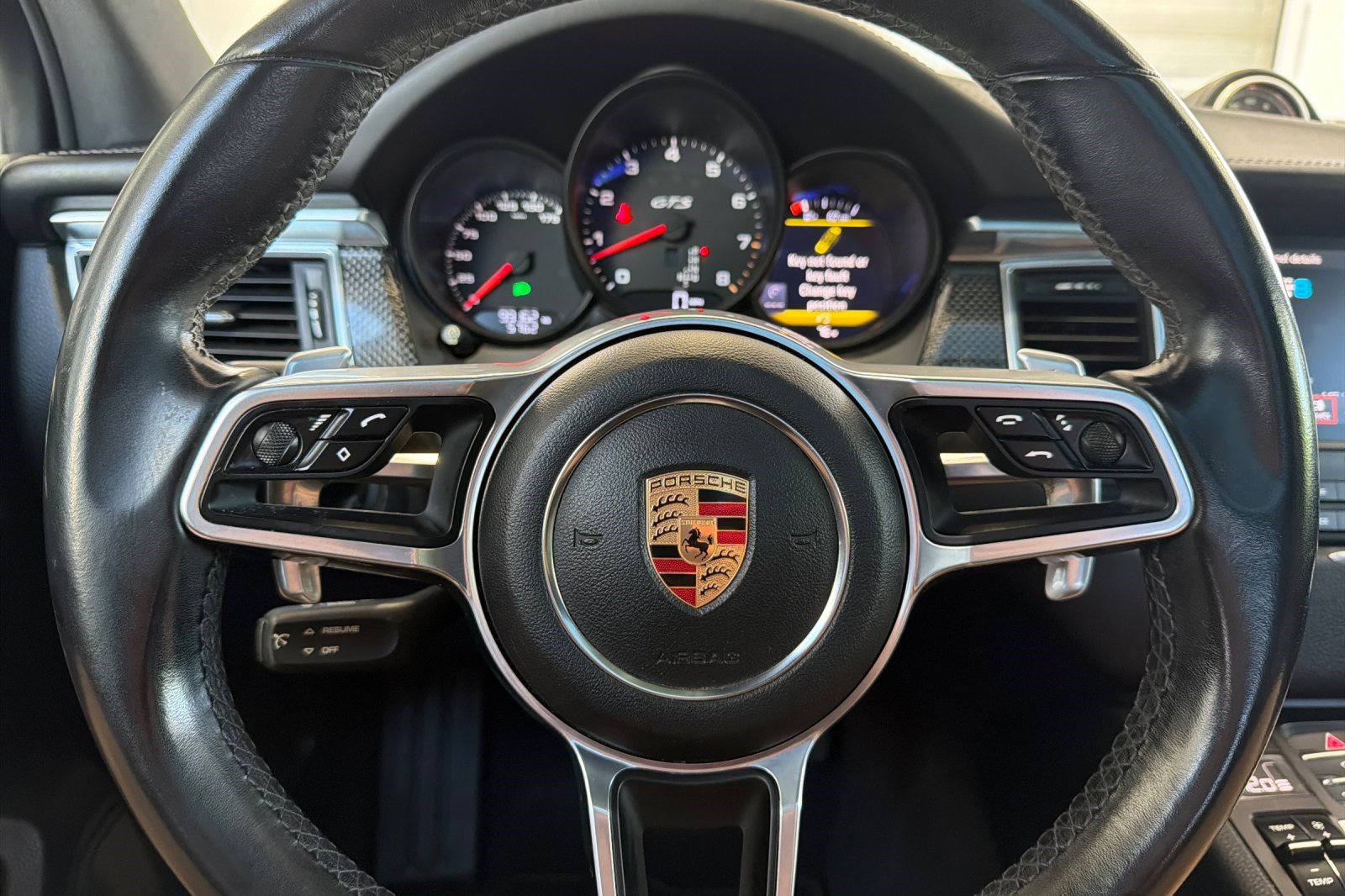Used 2018 Porsche Macan GTS AWD/4WD image 29