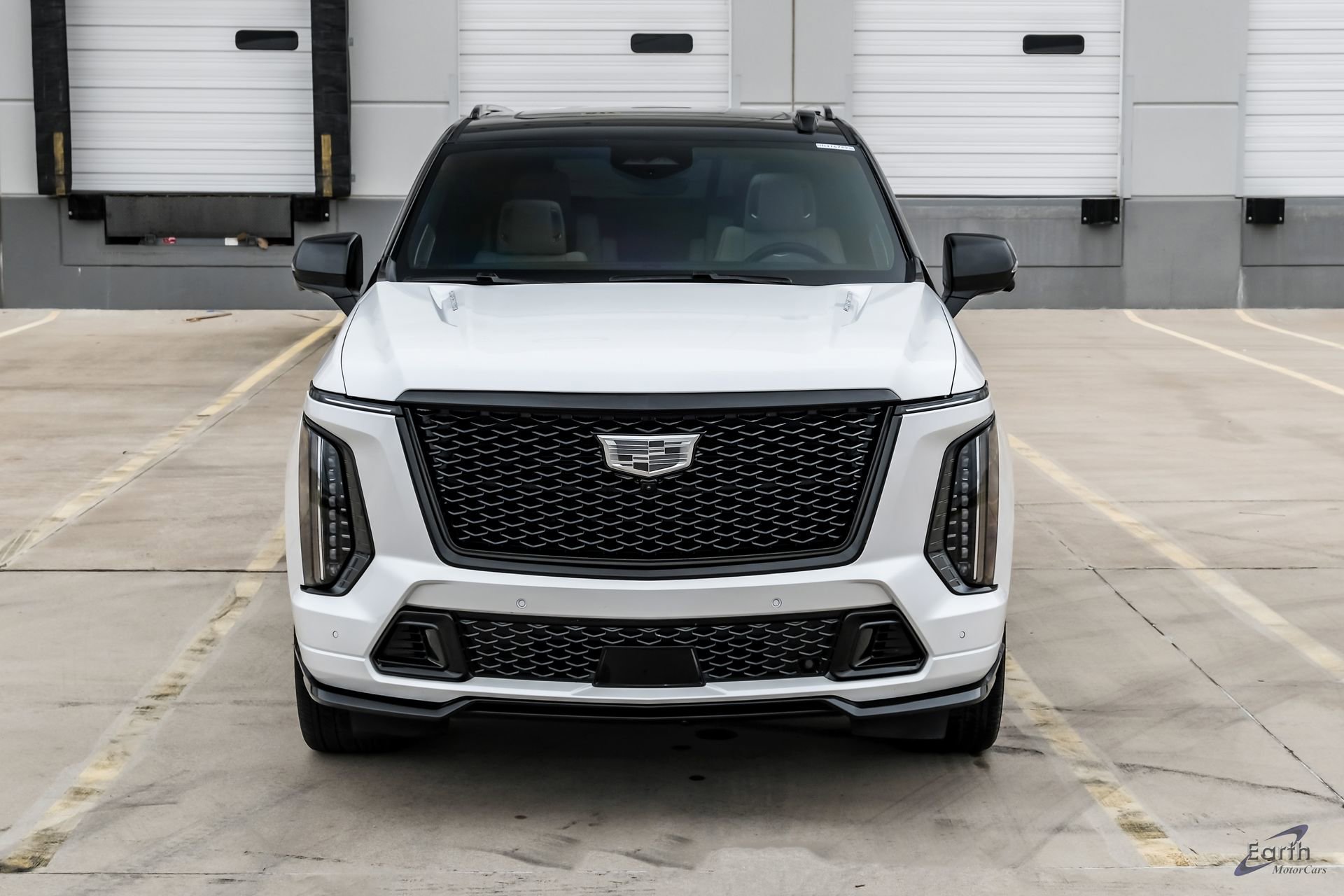 Used 2025 Cadillac Escalade V w/ LPO, ONYX Package AWD/4WD image 31