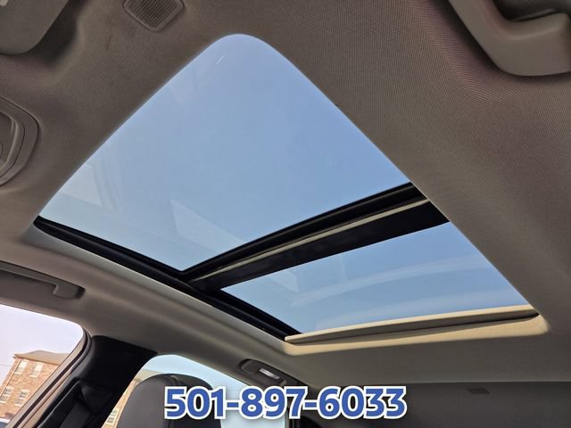 Used 2016 Cadillac XTS Luxury w/ Driver Awareness Package FWD image 18