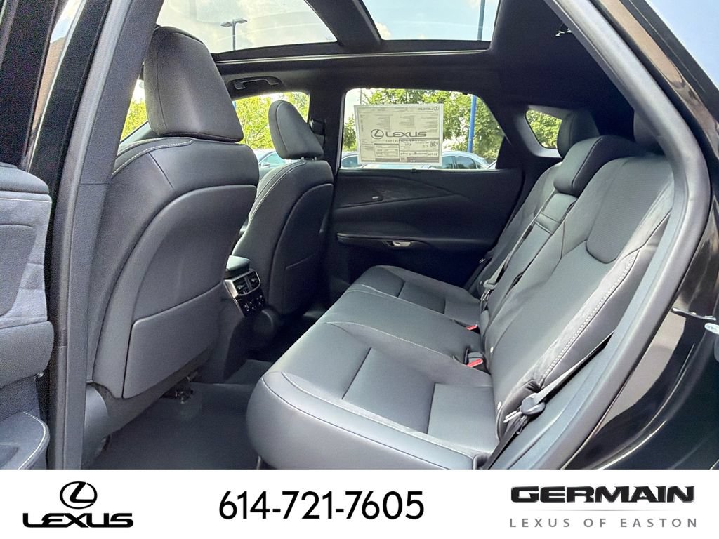 New 2026 Lexus RX 350 w/ Convenience Package AWD/4WD image 16