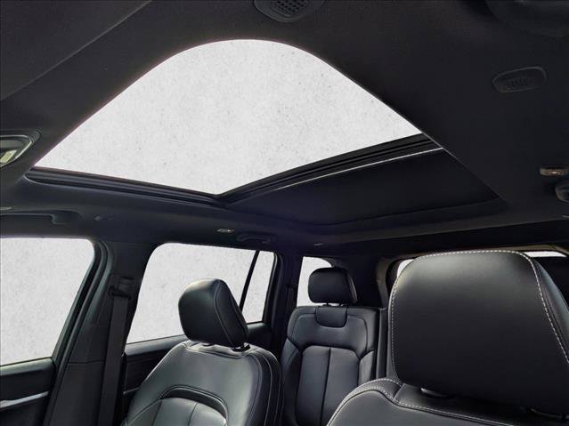 New 2026 Jeep Grand Cherokee Limited w/ Limited Altitude Package RWD image 18