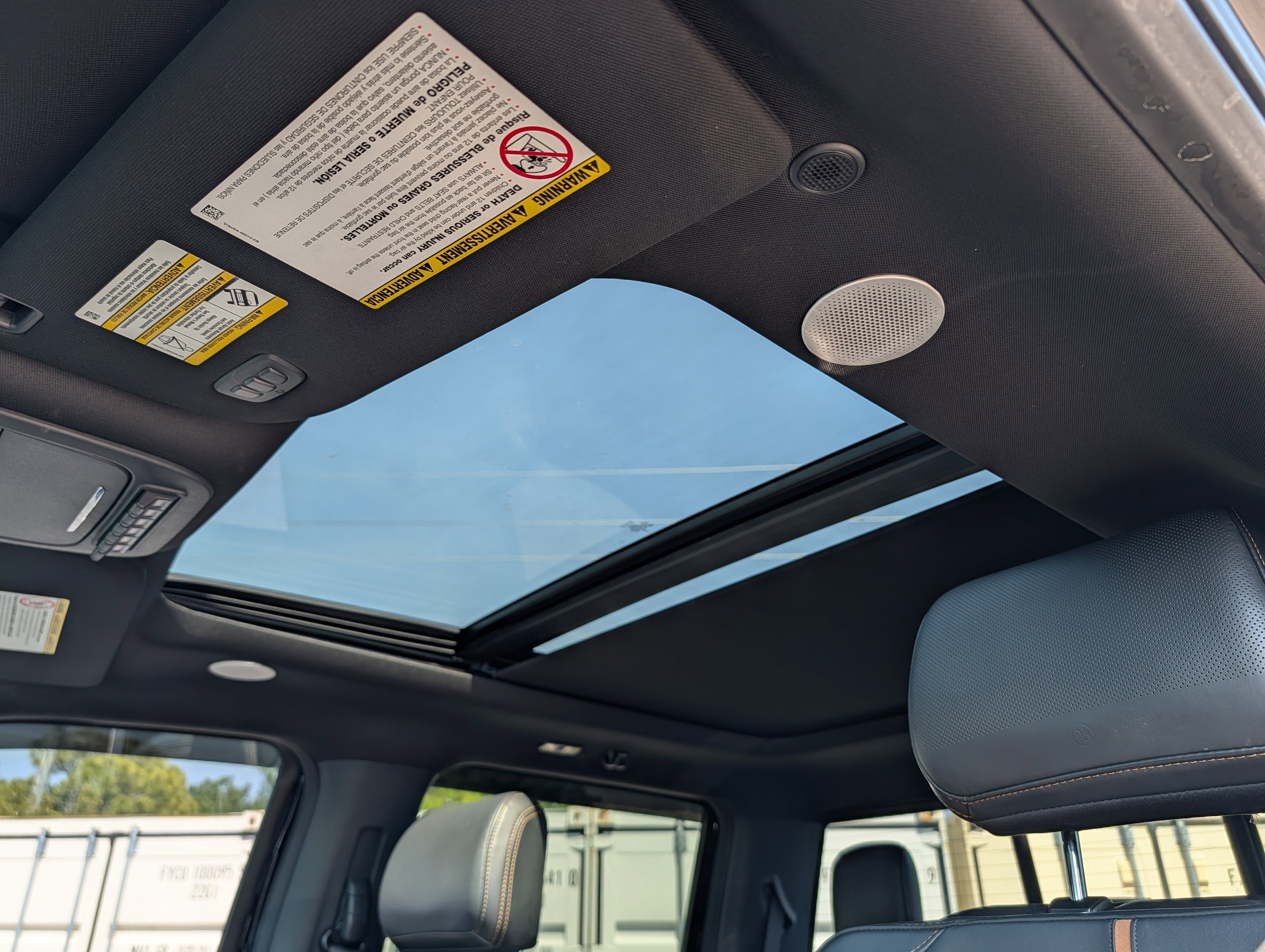 Used 2023 Ford F450 Platinum AWD/4WD image 61