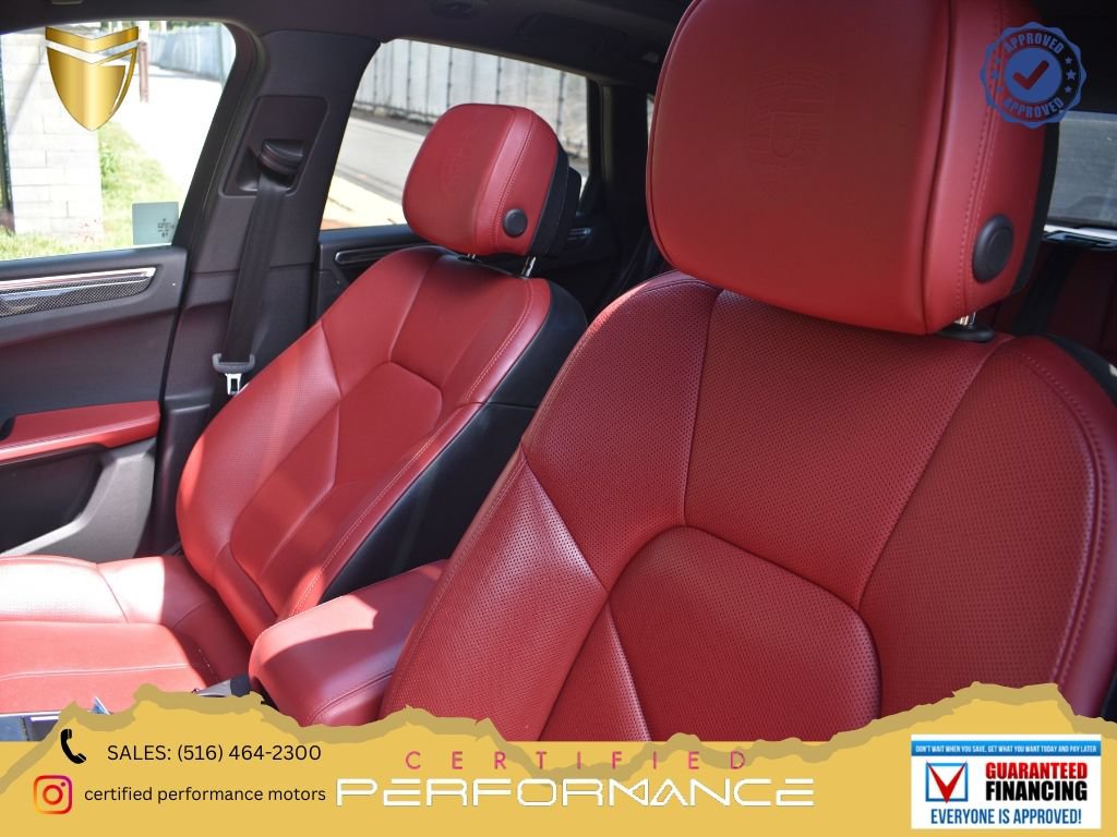 Used 2023 Porsche Macan Turbo AWD/4WD image 1