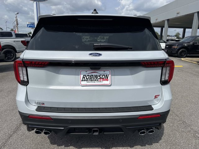 New 2026 Ford Explorer ST w/ Sun And Sound Package RWD image 6