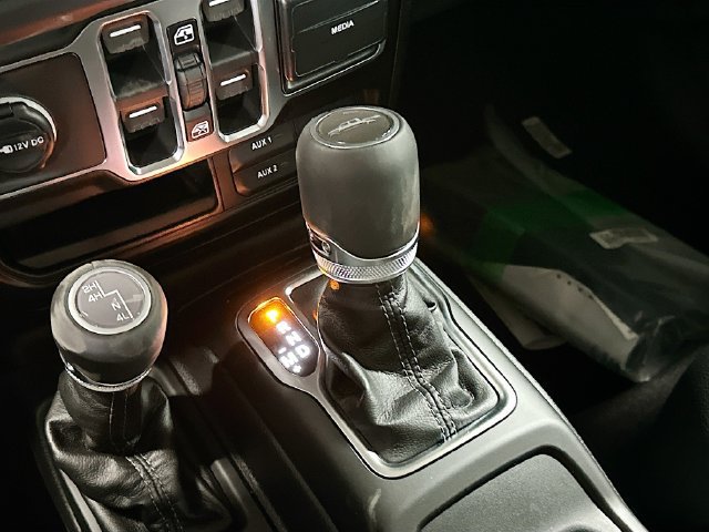 New 2026 Jeep Gladiator Sport AWD/4WD image 14